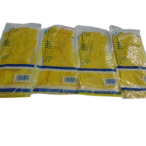 Guantes de aseo amarillo